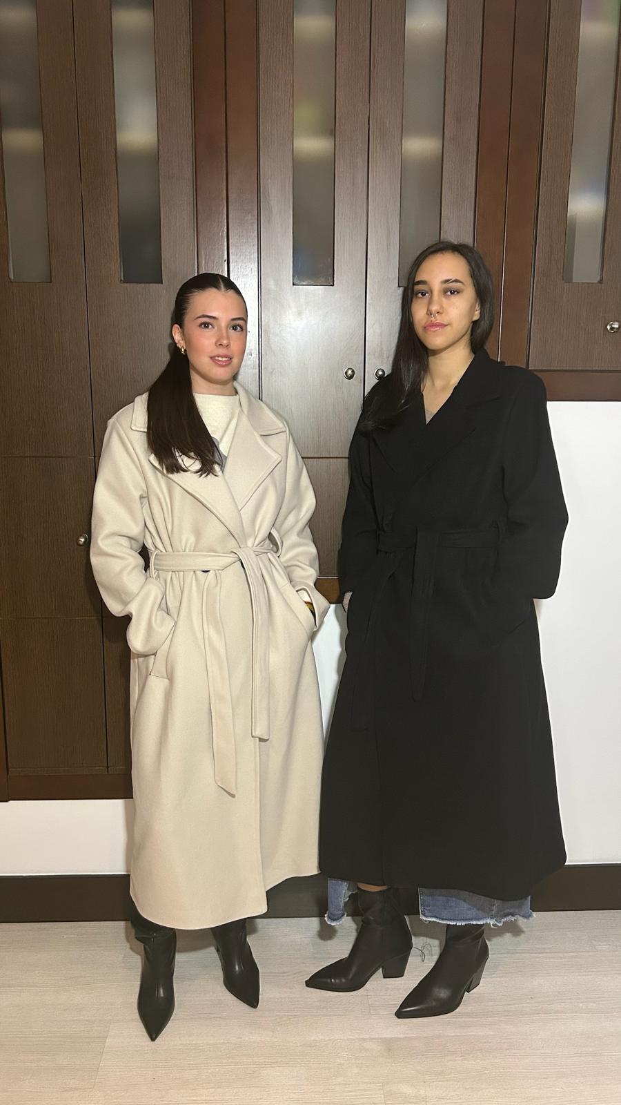 Abrigo Clásico Belted Black