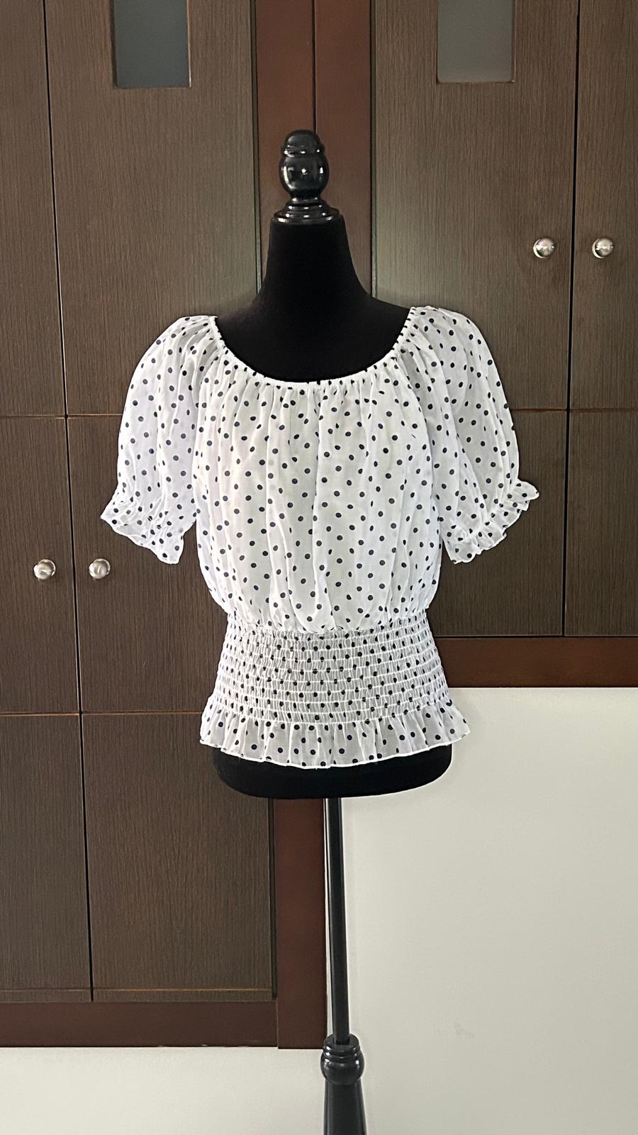 BLUSA NIDO DE ABEJA
