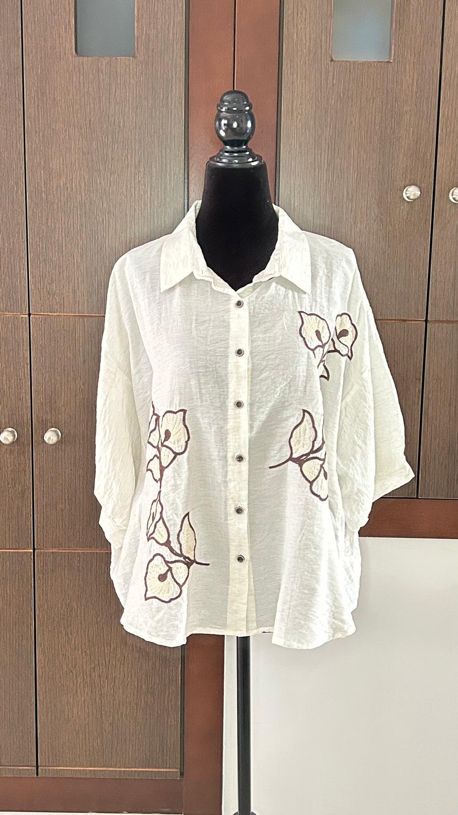 Camisa Bordada Flores