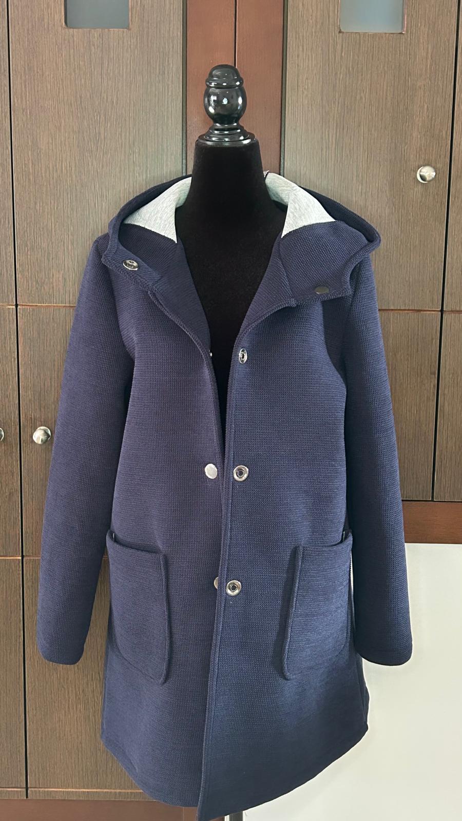 Chaqueta Forrada Capucha