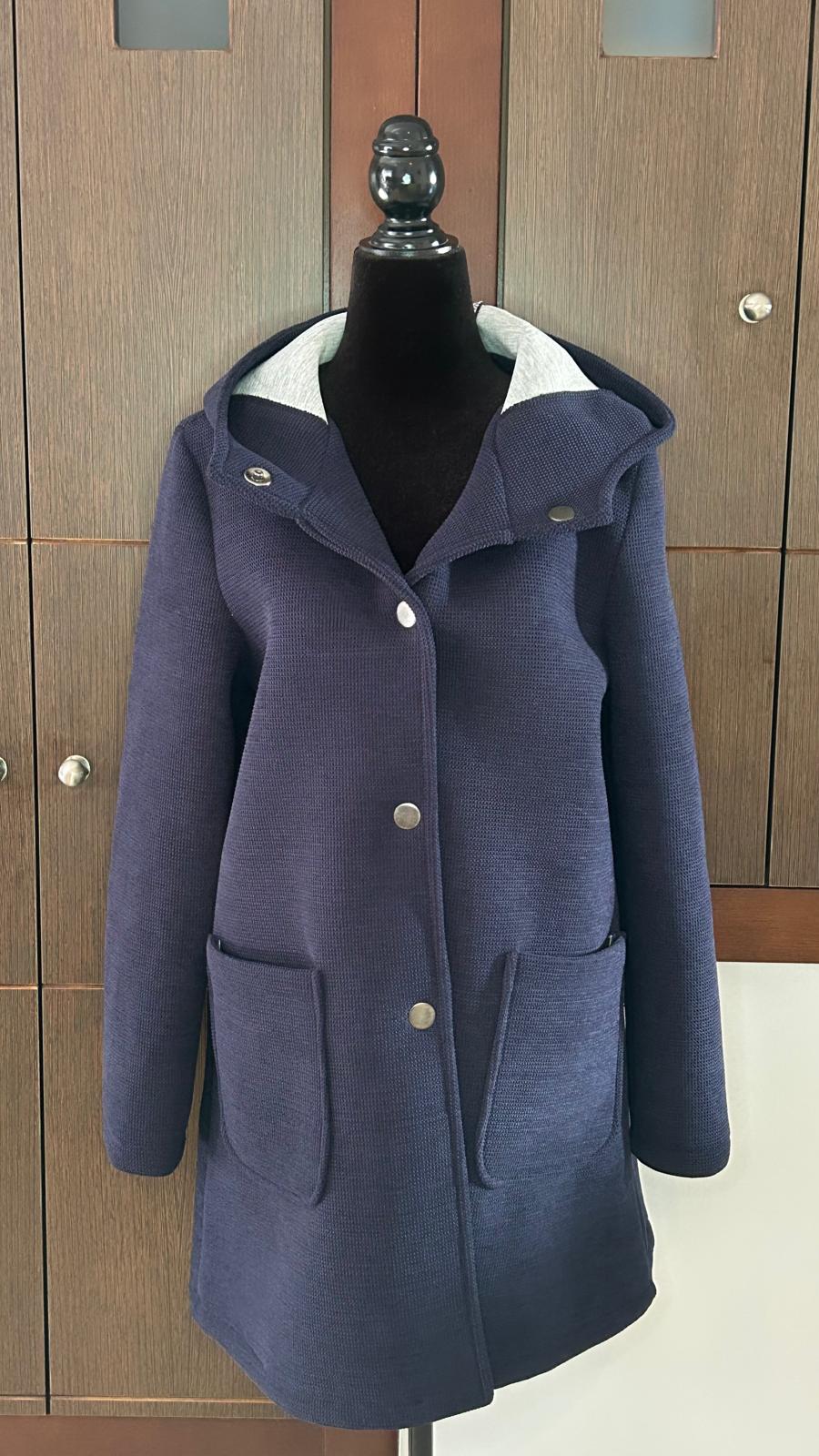 Chaqueta Forrada Capucha