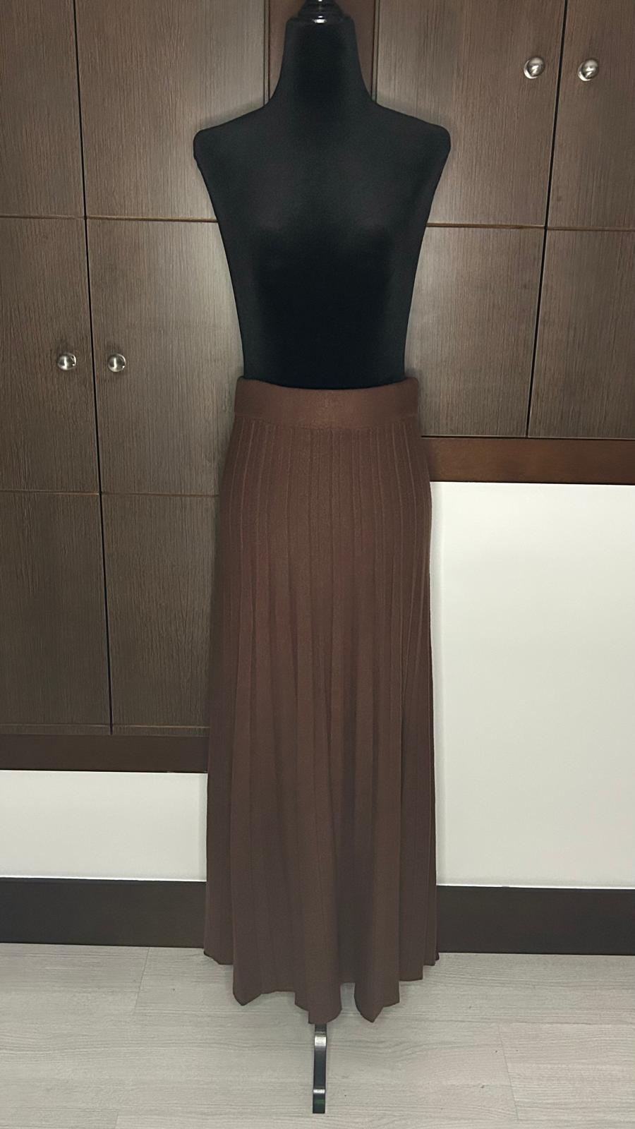 Falda Punto Pliegues