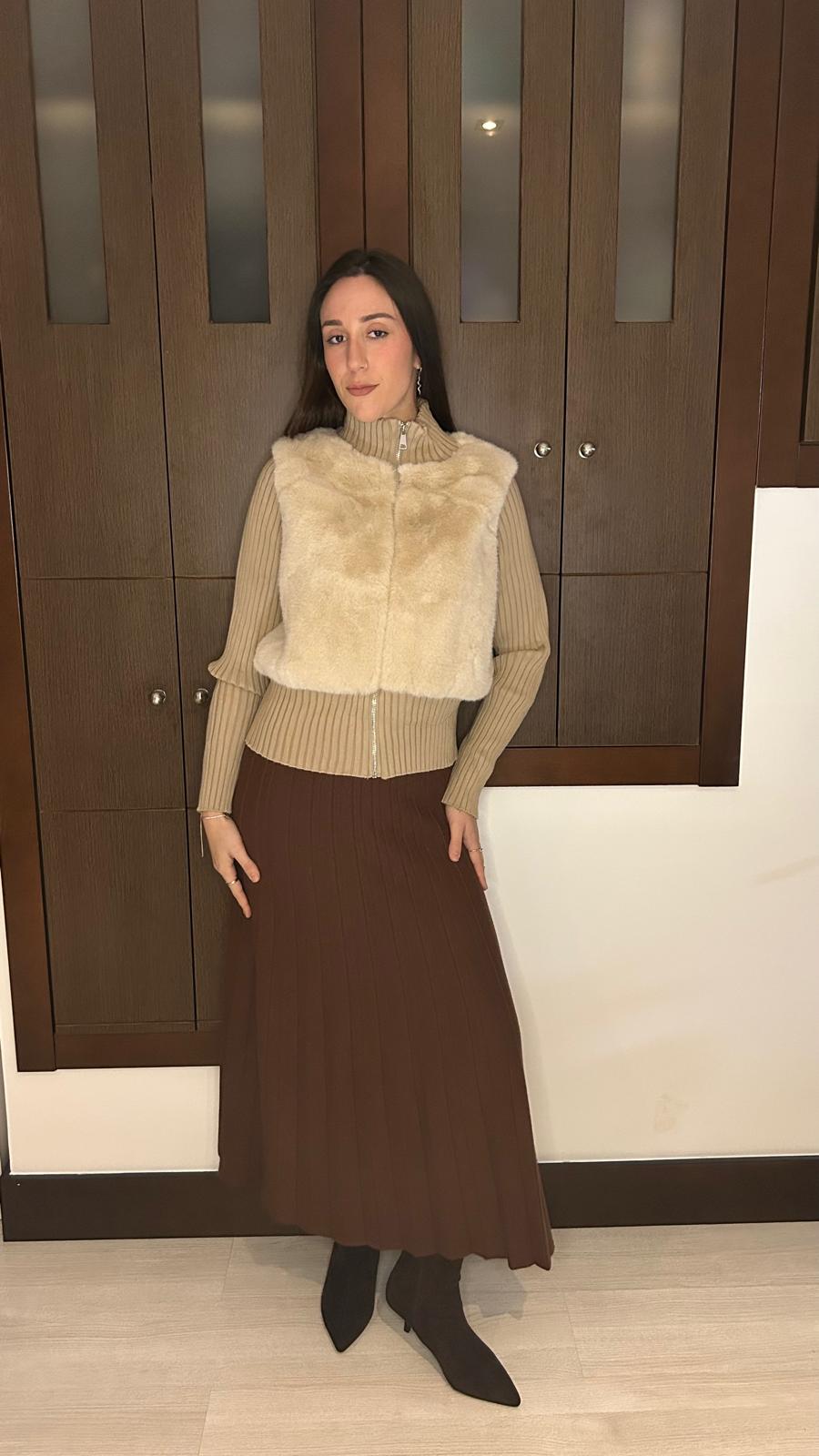 Falda Punto Pliegues