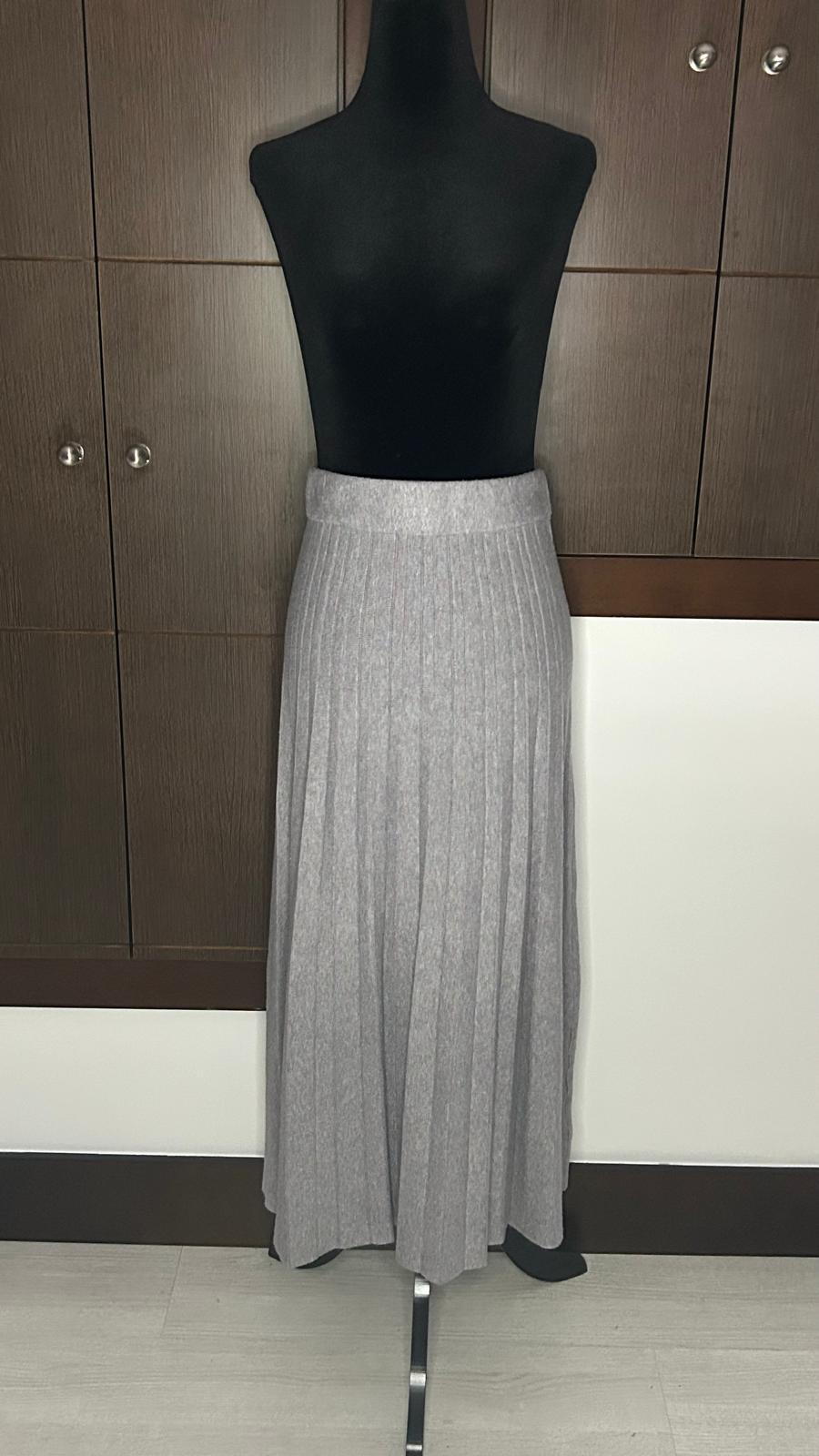 Falda Punto Pliegues