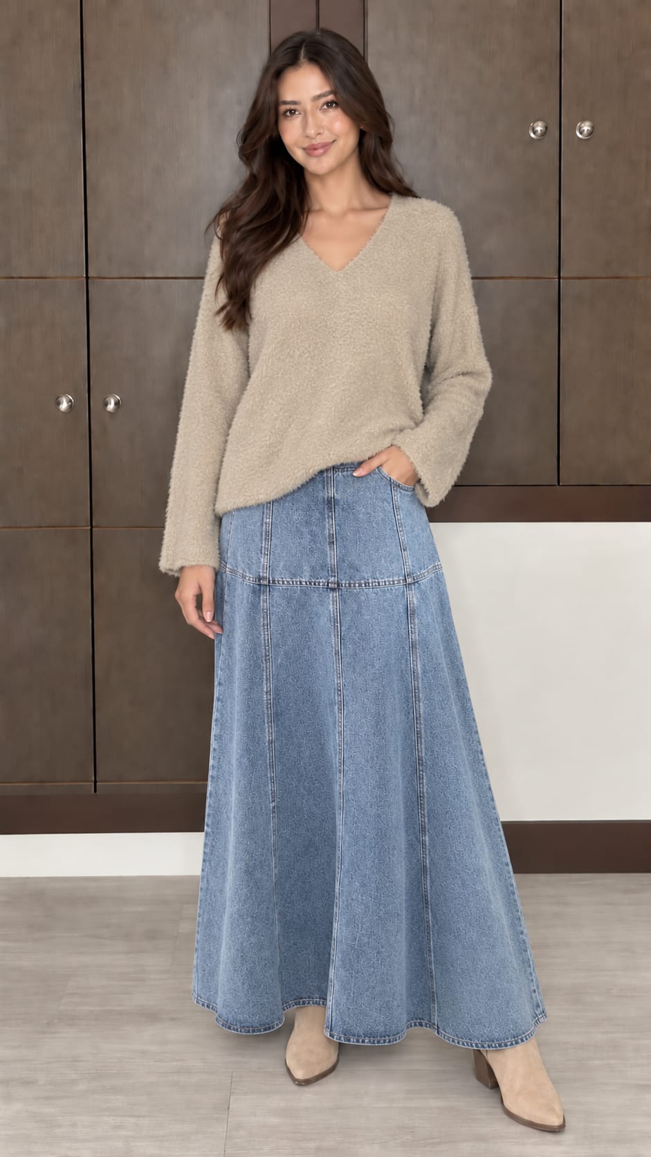 Jersey fino de pelo con cuello de pico
