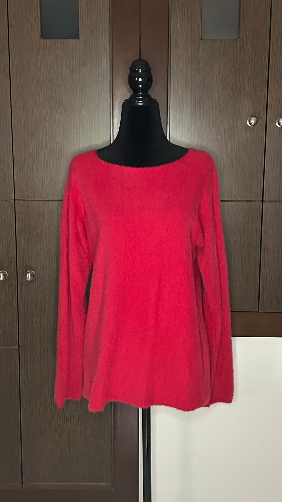 Jersey fino de pelo con cuello redondo