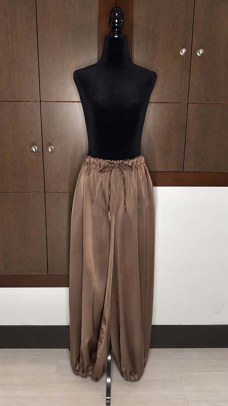 Pantalón Bombacho Satén