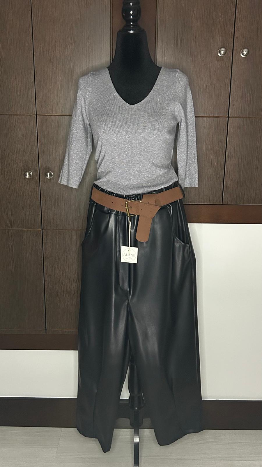 Pantalón Polipiel Tiro Caído