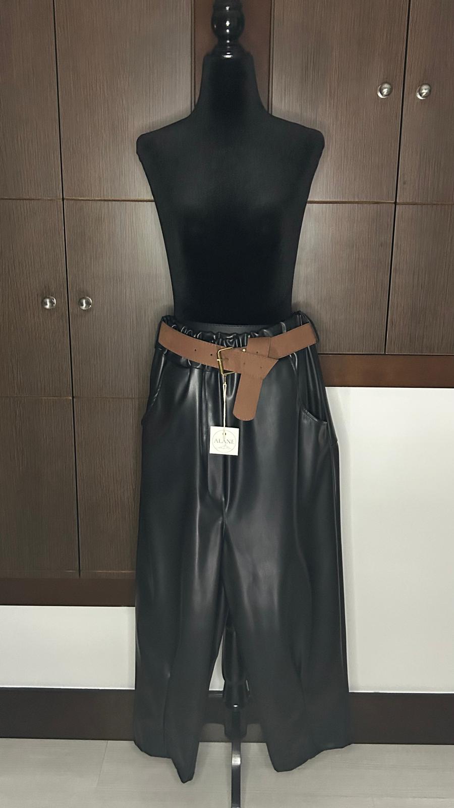 Pantalón Polipiel Tiro Caído